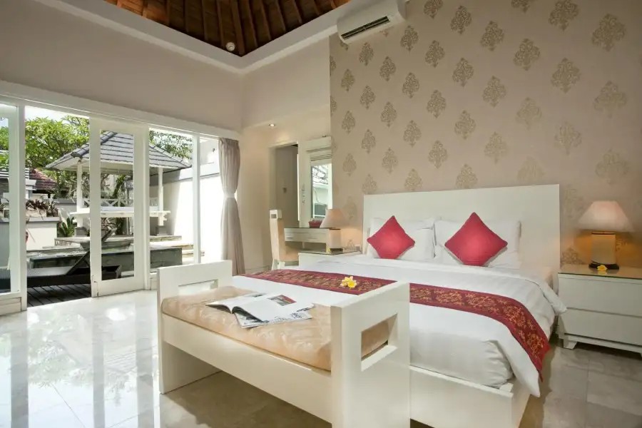 BUGAN VILLAS