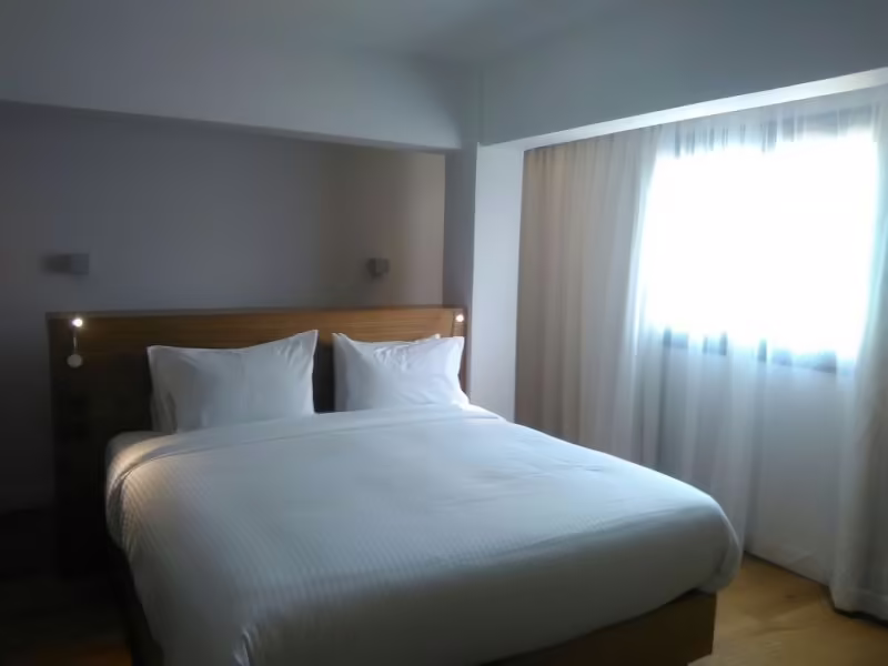 NEW PRESIDENT HOTEL