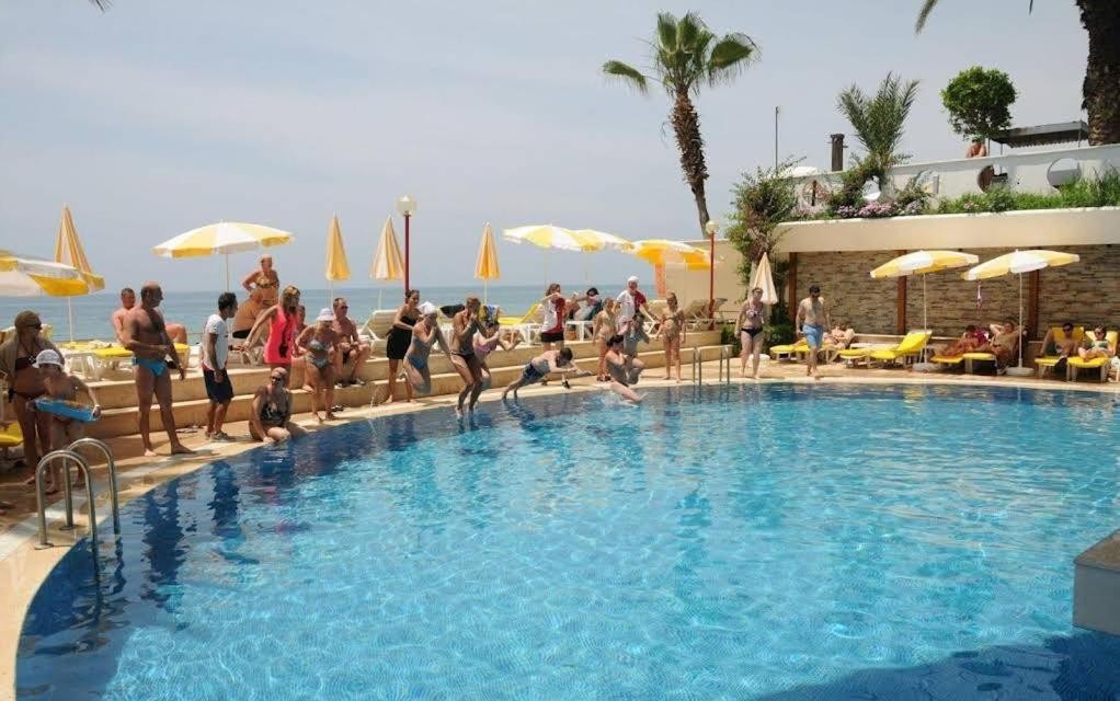 RUBI HOTEL