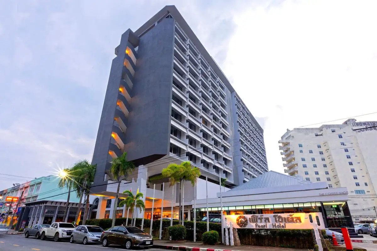 PEARL HOTEL
