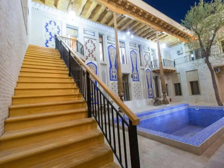 DUNYO PALACE