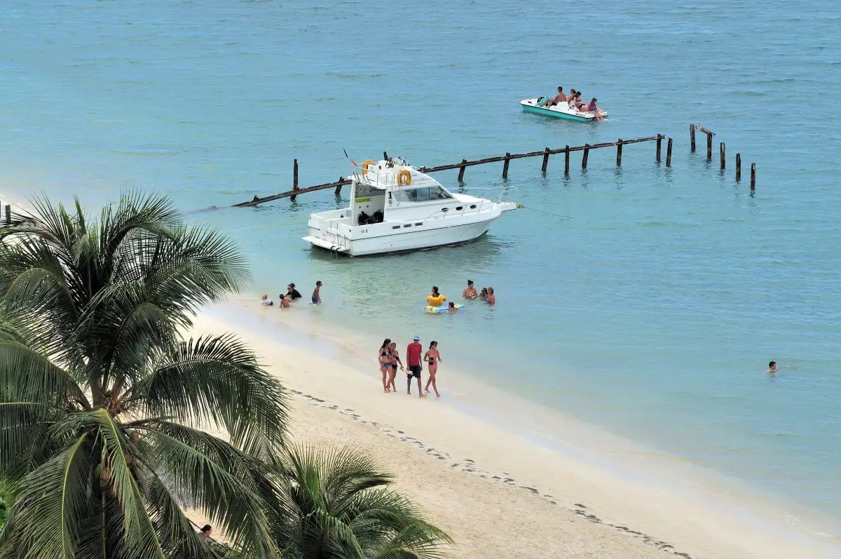 CLUB AMIGO ANCON