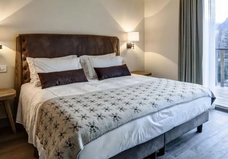 GRAND HOTEL COURMAYEUR MONT BLANC