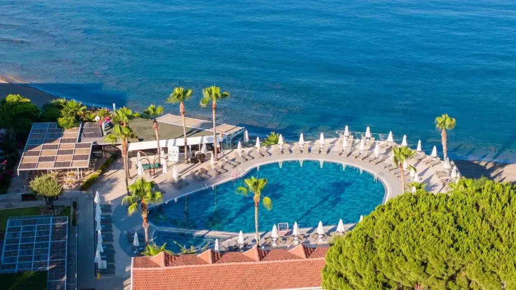 FLORA GARDEN BEACH ADULTS ONLY 16+