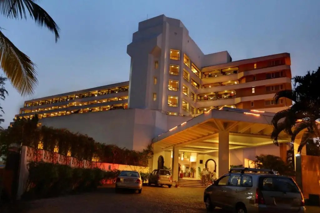 BOGMALLO BEACH RESORT