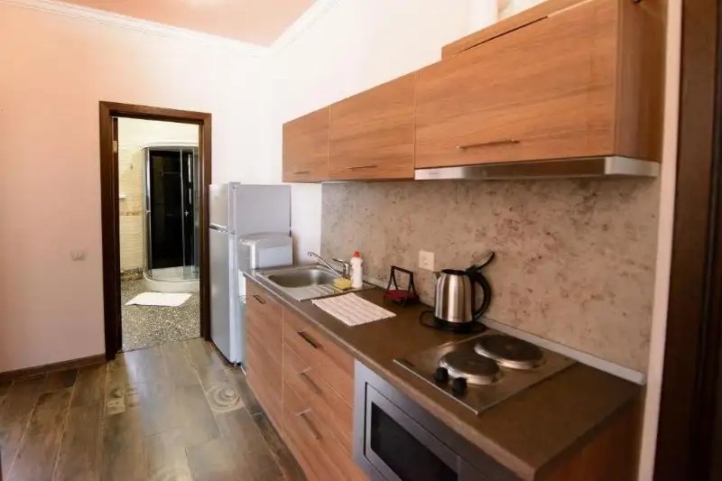 CRYSTAL PARK HOTEL & SPA