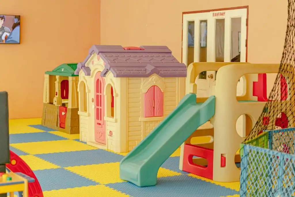 GRAND PACIFIC SOVEREIGN RESORT & SPA