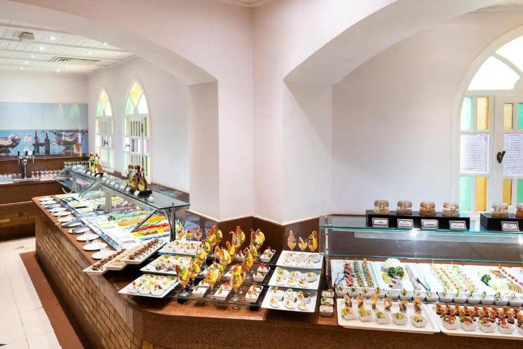 THE THREE CORNERS RIHANA RESORT