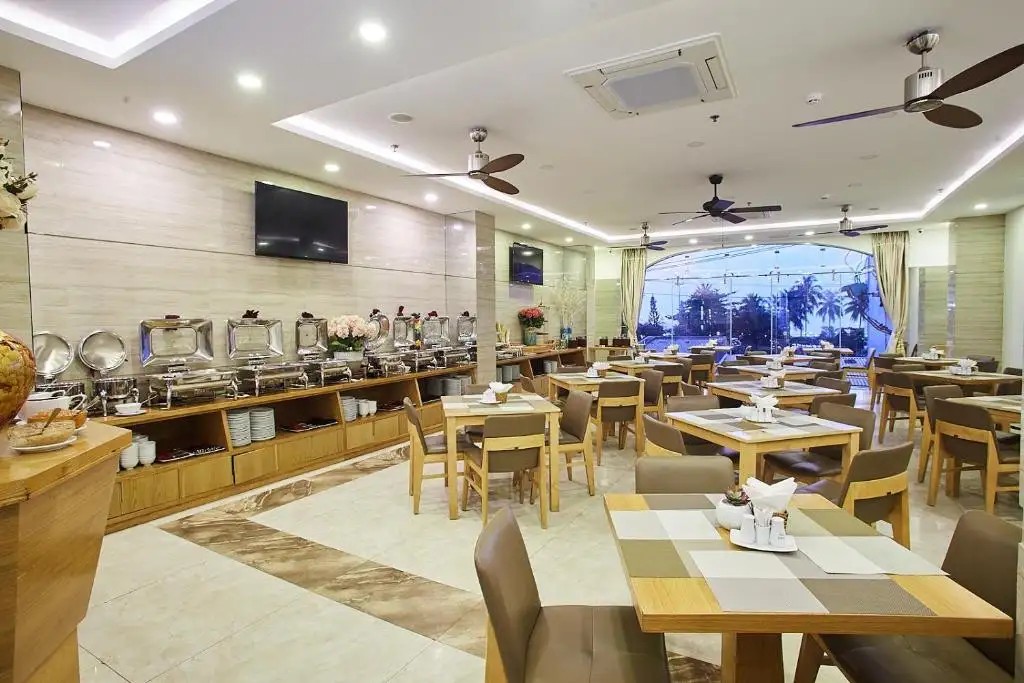 BOSS HOTEL
