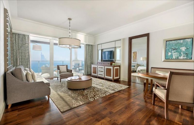 pearl club suite