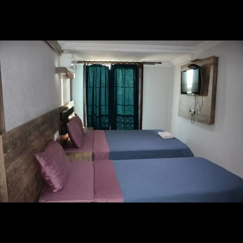 AST HOTEL