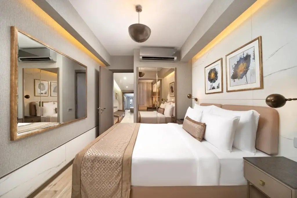 MULA HOTEL