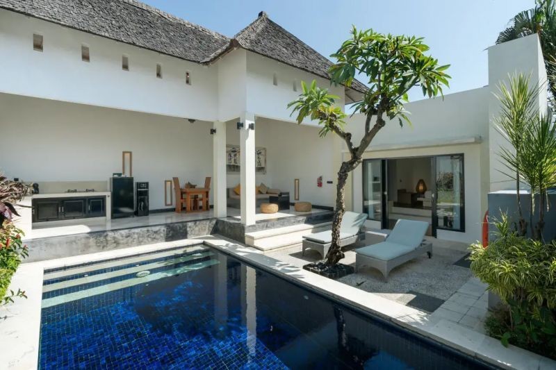 1 br private pool villa