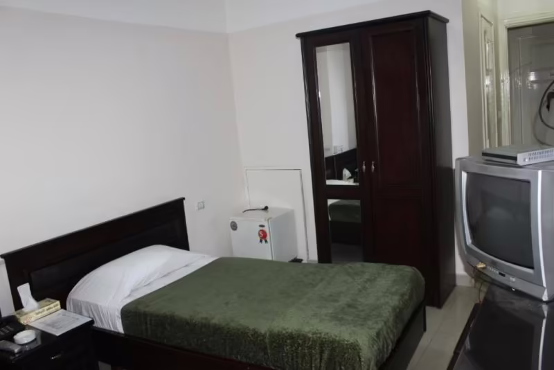 AL SALEH HOTEL
