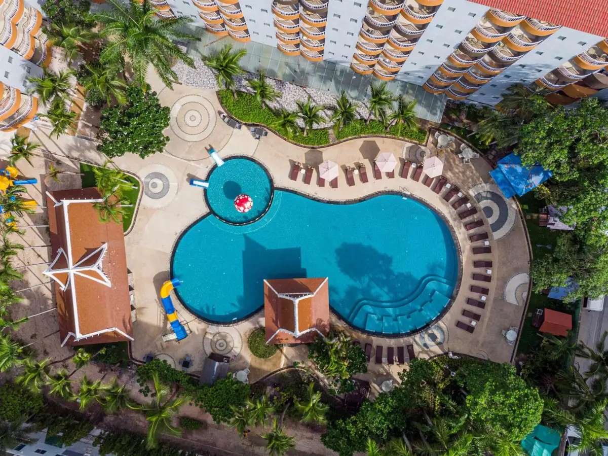 HEETON CONCEPT HOTEL PATTAYA (EX. MERCURE HOTEL PATTAYA)