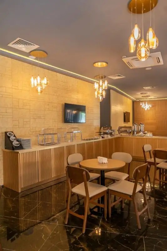 ERA PALACE PREMIUM