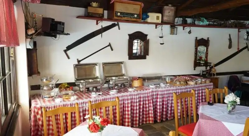 SPITI NIKOS
