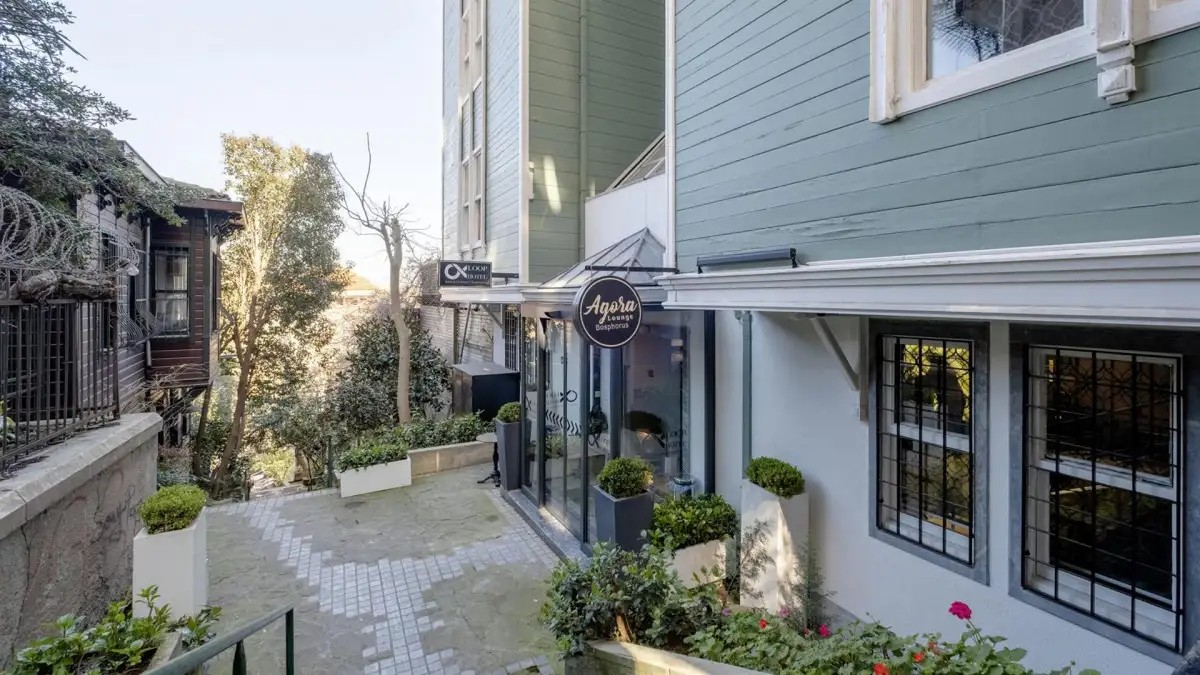 LOOP HOTEL BOSPHORUS ISTANBUL