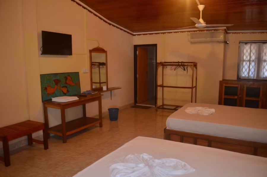 SILVER BEACH HOTEL