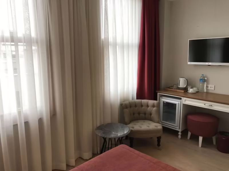 AMOFTA RESIDENCE