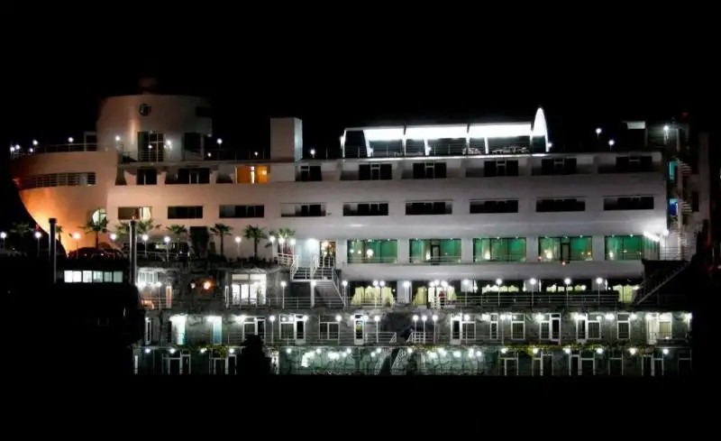 CRUISE