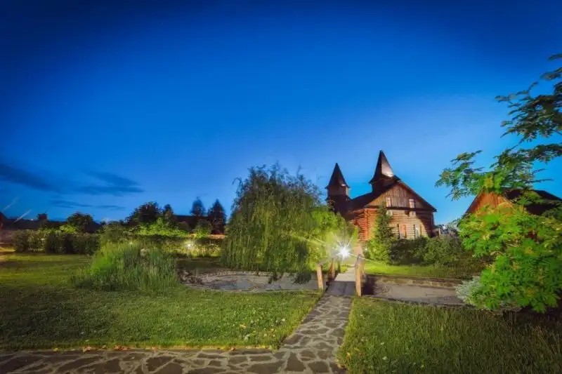 СТАРЫЙ ХУТОР