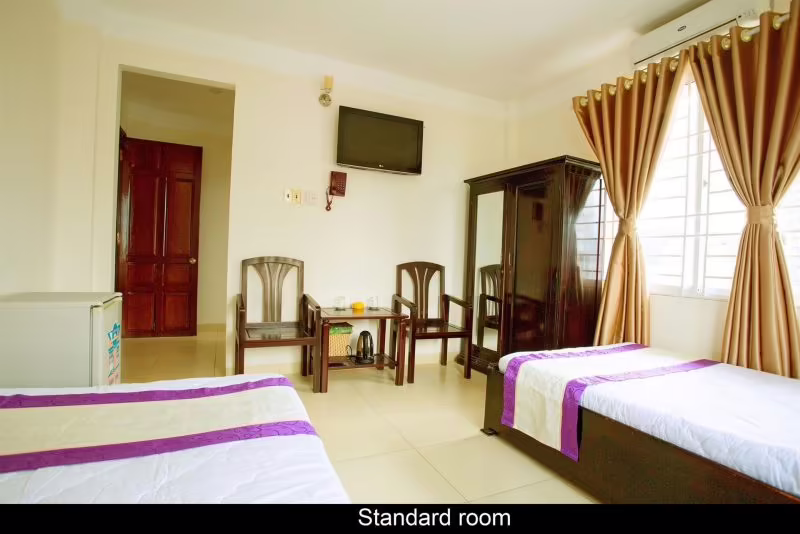 NHA SANG TAC HOTEL
