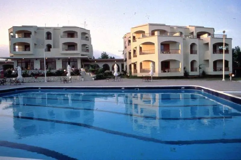 CARAVEL HOTEL ZANTE