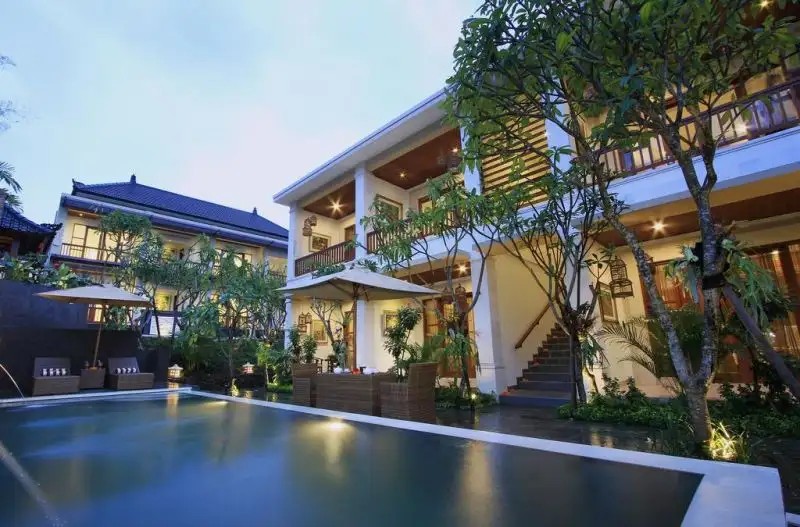 TEBESAYA COTTAGE