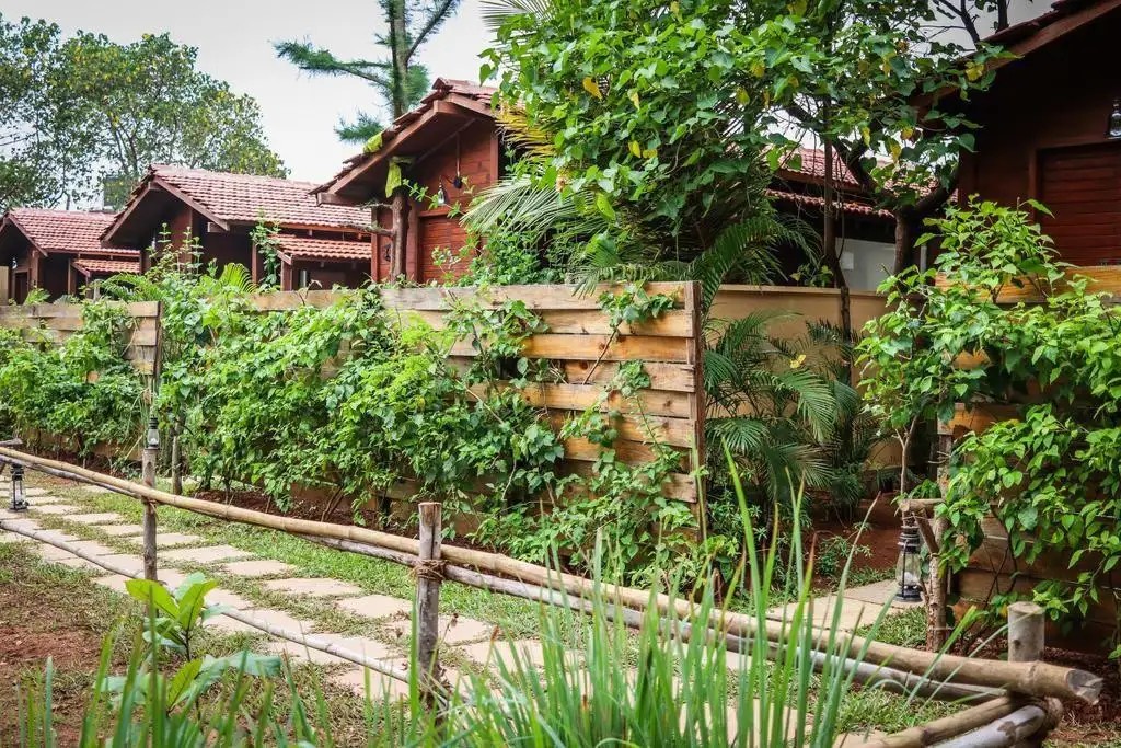 MANDREM VILLAGE RESORT