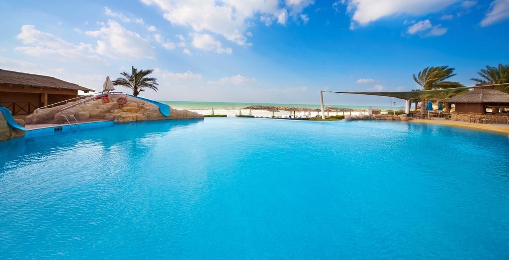 CORAL BEACH RESORT