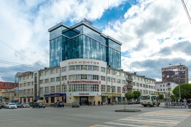 АПАРТ ХАУС НА УЛ. МАЛЫШЕВА Д. 42 А
