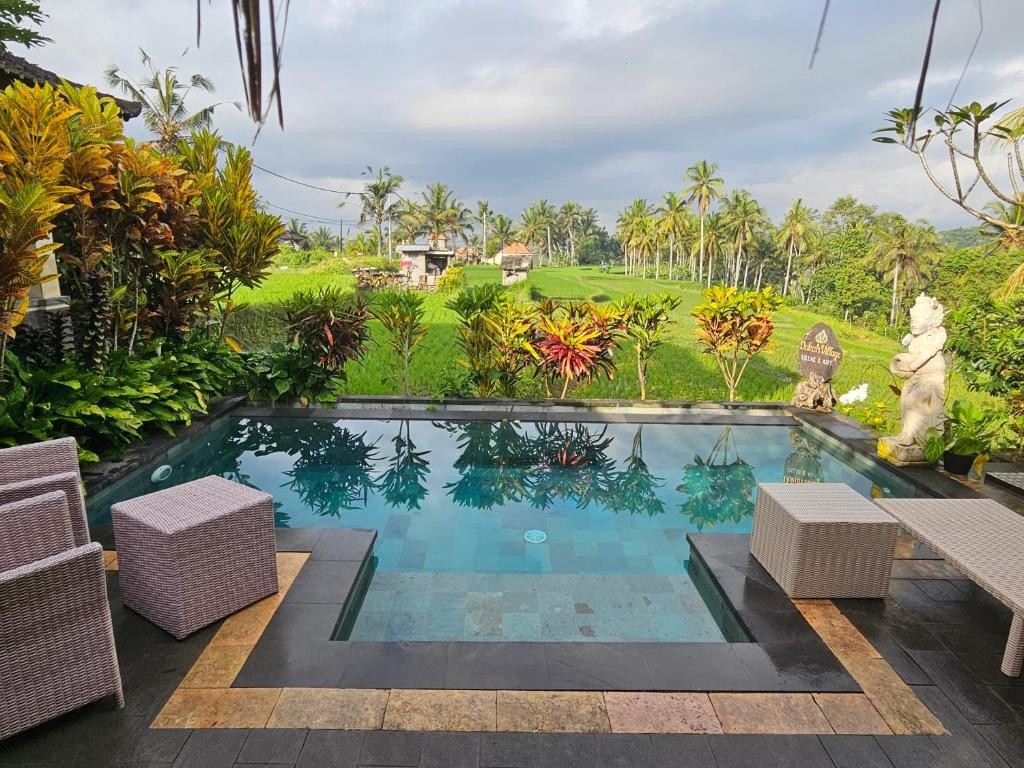 DUKUH VILLAGE HOMESTAY & VILLAS