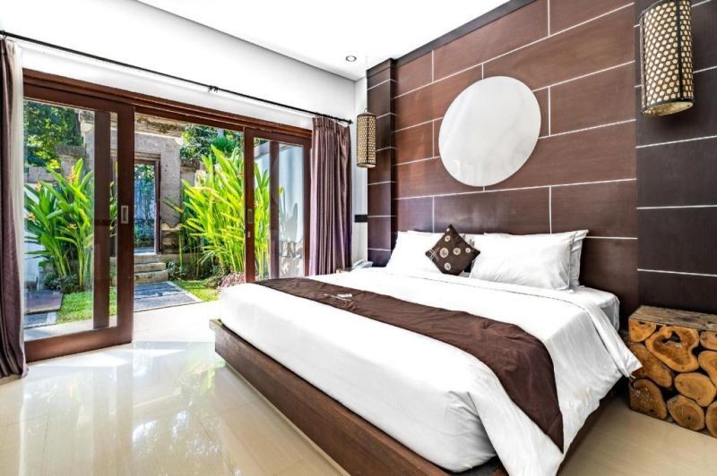 2 bedroom pool villa (kitchen)
