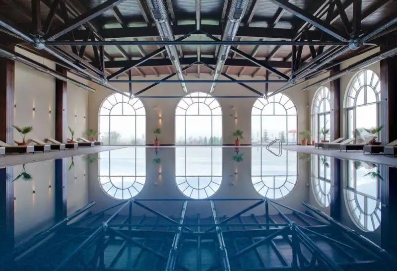 LIGHTHOUSE GOLF RESORT SPA