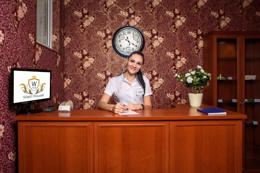 WELL HOUSE HOTEL (ВЕЛЛ ХАУС)