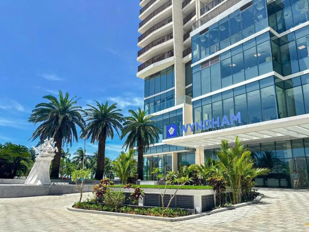 WYNDHAM SOLEIL DANANG HOTEL