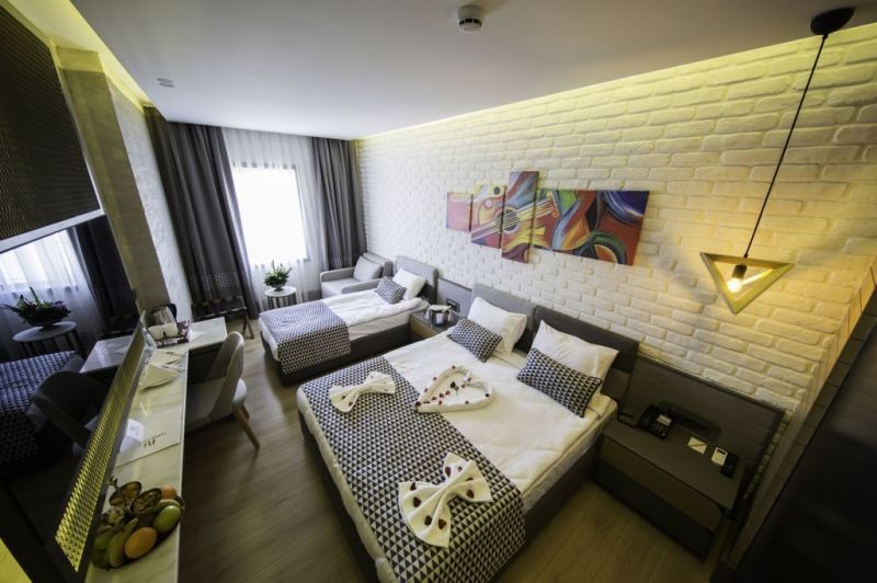 deluxe comfort without balcony