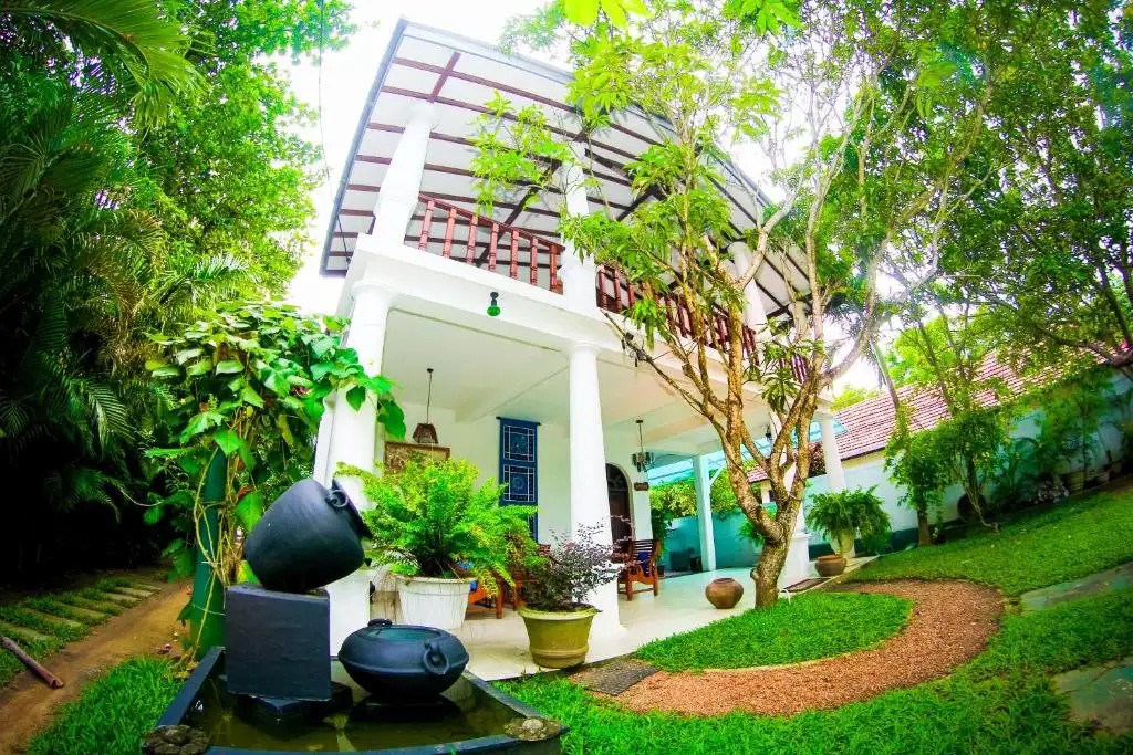 MOTHERS PLACE NIMALA