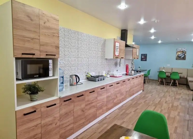 EL HOSTEL (ЭЛЬ ХОСТЕЛ)