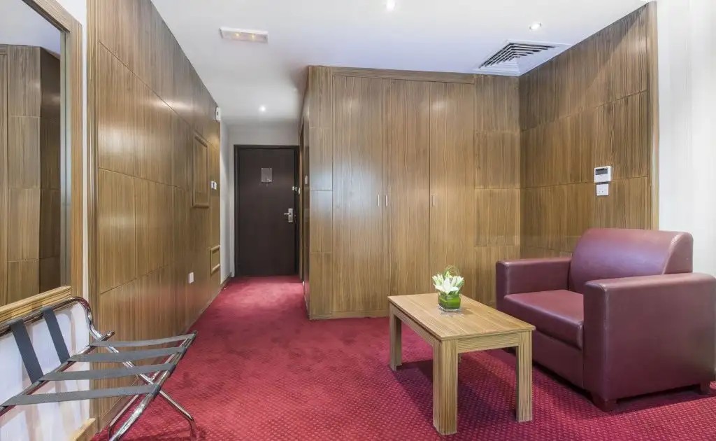 ROYAL TULIP HOTEL (EX. AL FAREJ)