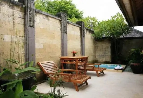 SEKAR NUSA VILLAS