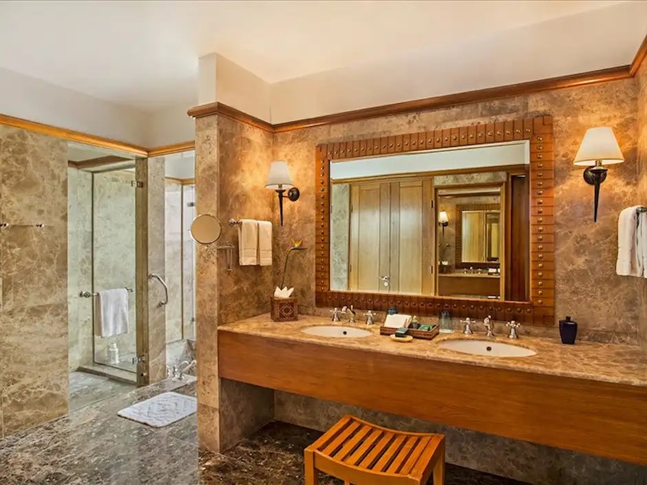 THE OBEROI SAHL HASHEESH