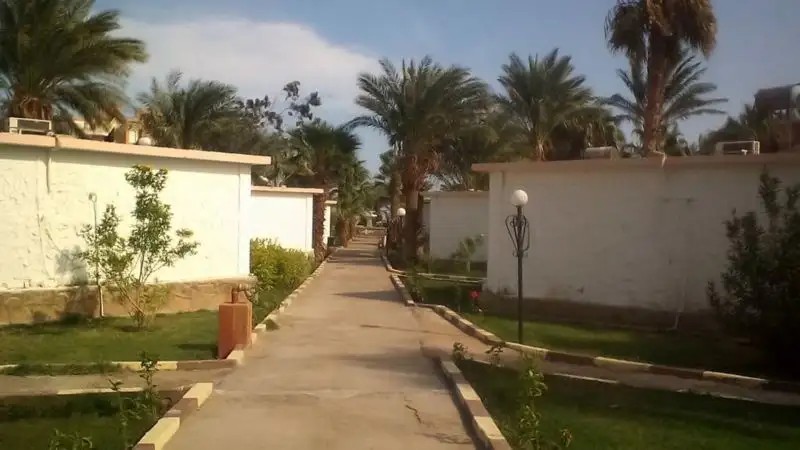 EL SAMAKA BEACH