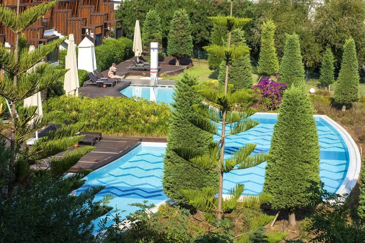 LYKIA WORLD & LINKS GOLF