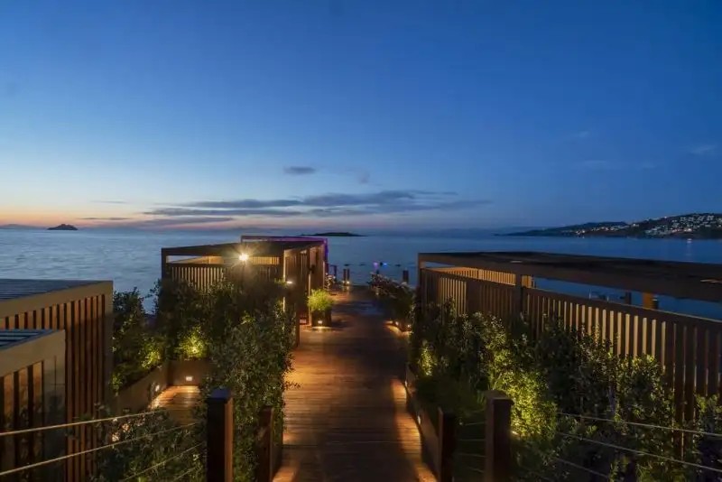 RED ROCK HOTEL & SUITES BY SELVESE VILLA