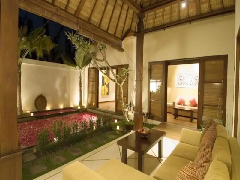 ELLORA VILLAS