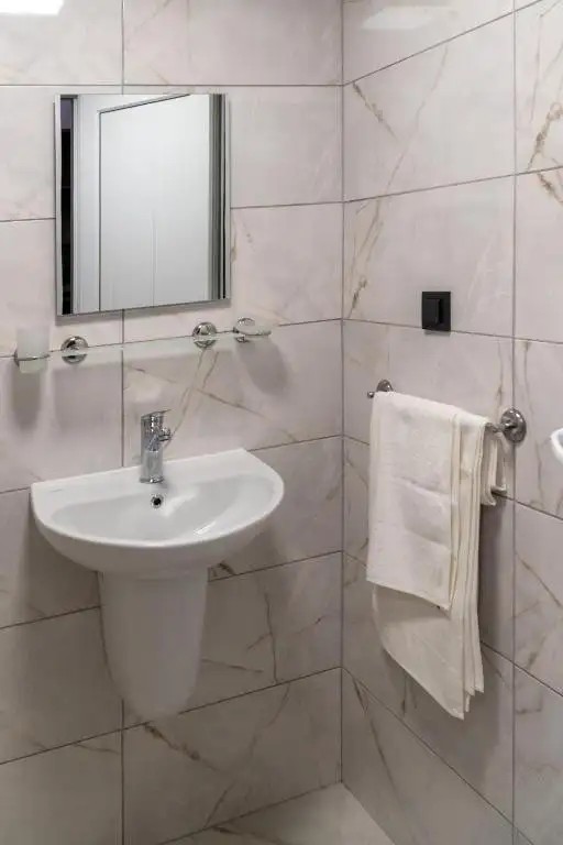 ELIJAH HOTEL BOUTIQUE