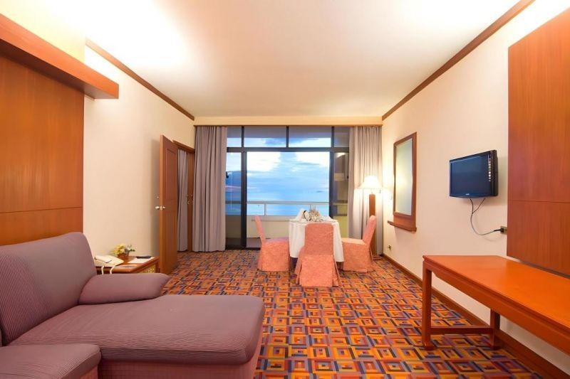 sunset suite