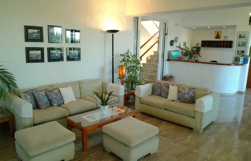 ALTIS HOTEL
